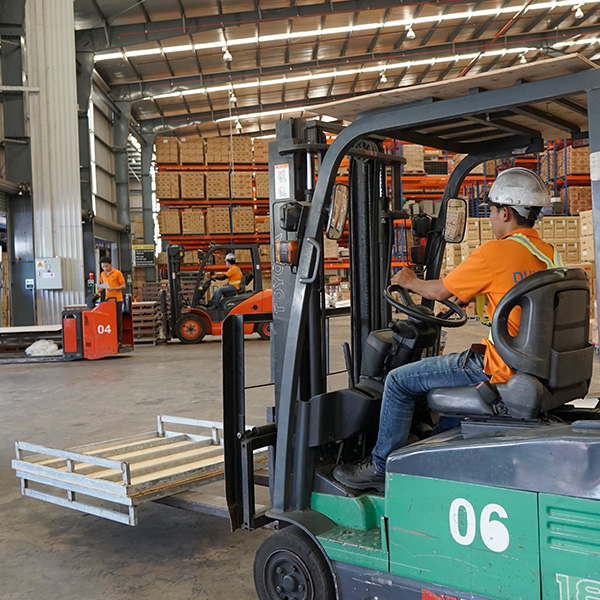 Ông Hà Duy Hưng được bầu làm chủ tịch Hội da giầy TP. HCM